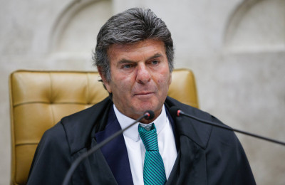 “Harmonia e independência entre os Poderes não implicam impunidade”, adverte Luiz Fux
